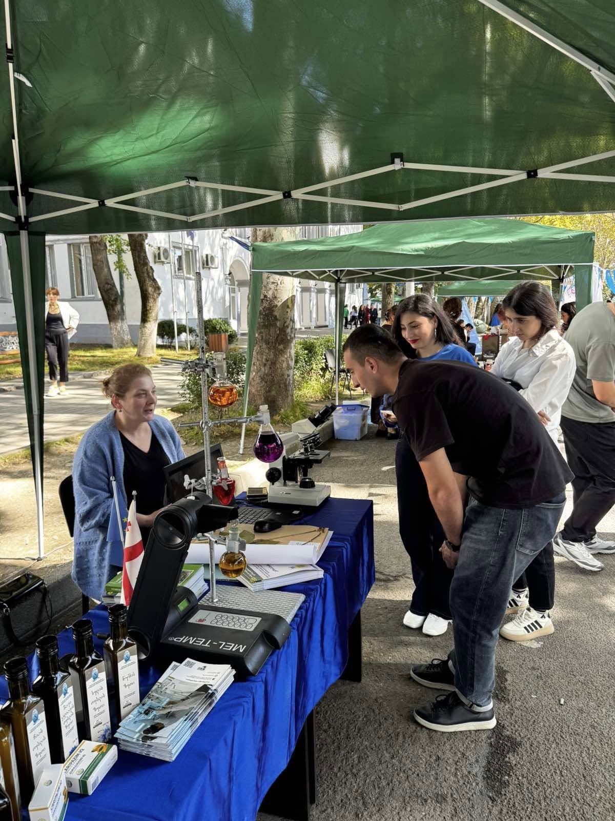 ფესტივალი - "ახალგაზრდა მეცნიერები პლანეტის უკეთესი მომავლისთვის"