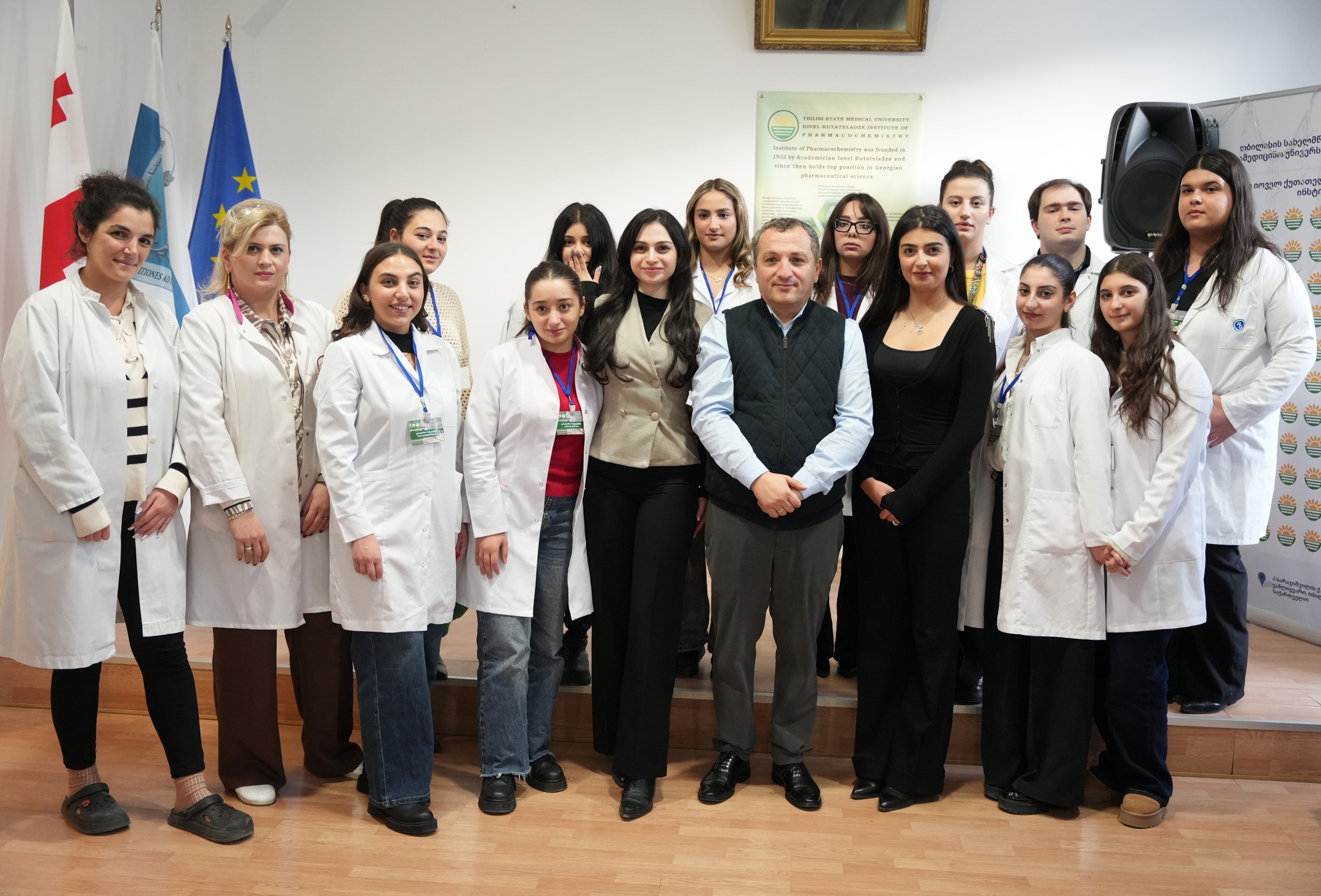 თსსუ-ის ფარმაციის ფაკულტეტის სტუდენტების ვიზიტი ფარმაკოქიმიის ინსტიტუტში მასპინძლა.