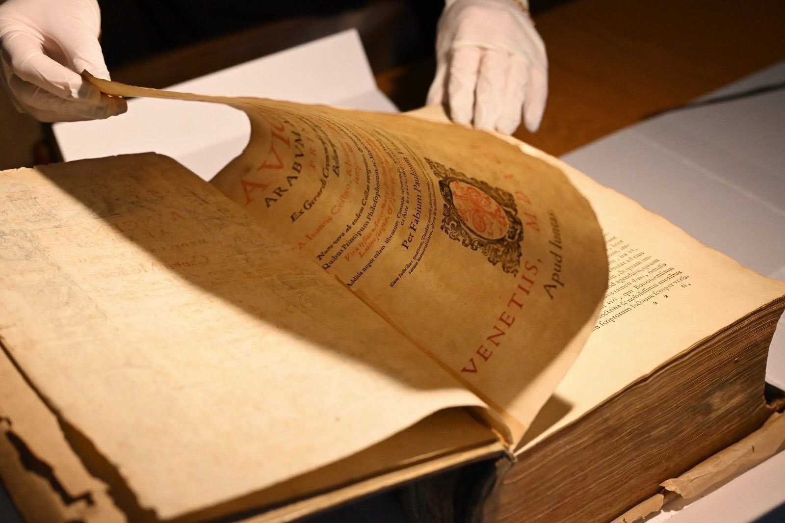 თსსუ-ის იოველ ქუთათელაძის ფარმაკოქიმიის ინსტიტუტის დამსახურებულ მეცნიერს, აკადემიკოს ეთერ ქემერტელიძეს 8 მარტი მიულოცეს